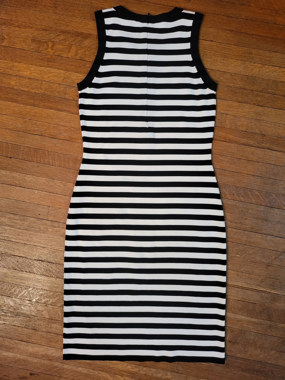 MICHAEL Michael Kors Black & White Striped Sleeveless Midi Sheath Dress - Picture 8 of 8